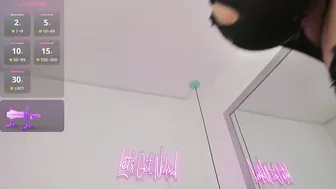 Katie_shuangs nude cam 07 October 2025