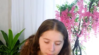 junebarton posing on cam chat girl porn