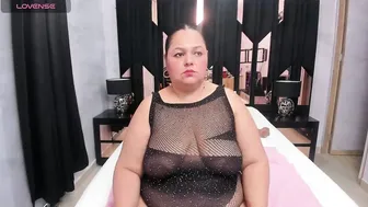 aurora_foxy06 07-Oct-25 cam porn