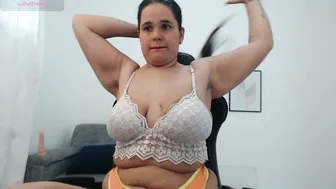 Natalia_curvy1 hairy cam nude