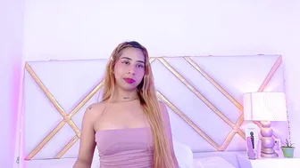 lailastilwills recorded nude video 238022