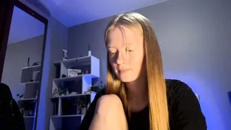 Mittietonge sex cam 07-Oct-2025