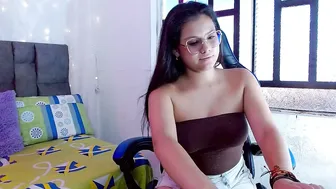 Nicol_sweet0 feet 10-08-2025