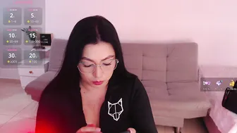 Emi_carter on live cam 08-Oct-2025