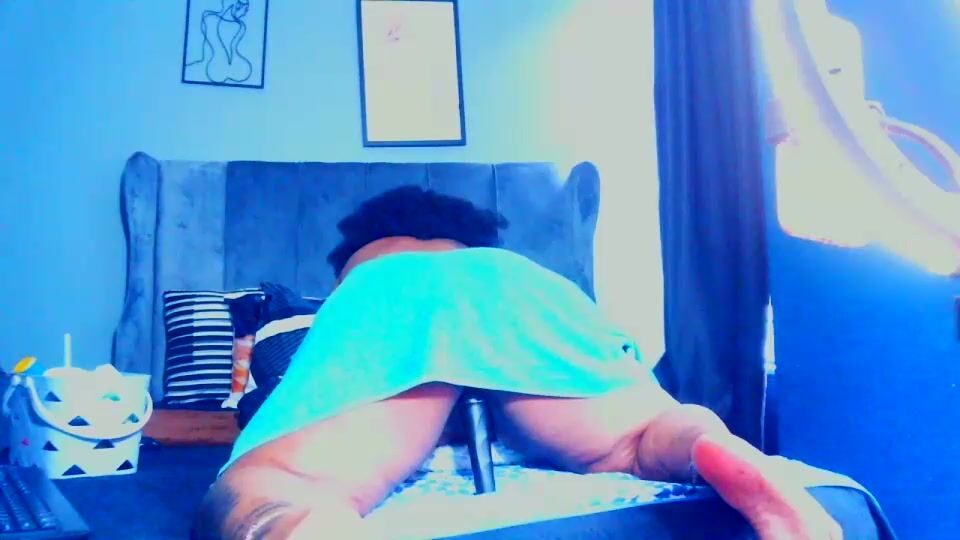 Pearlblu38 video cam porn 10/08/2025