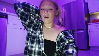 sneakyalicek recorded nude video 239141