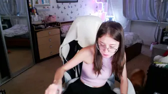 Molly_barbie video cam porn - (10-08-2025)