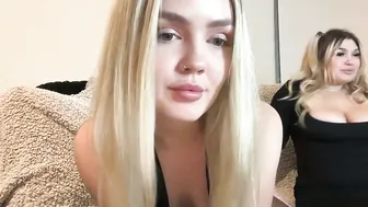 Lillysweetsss porn cam (10/08/2025)