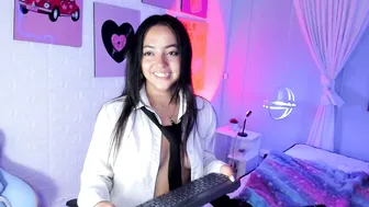 laraa_rous recorded nude video 239694