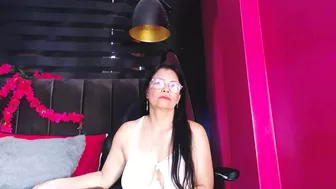 ana_mature_ on webcam 04-Apr-25