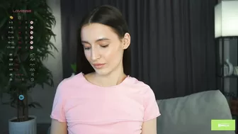 Aislyfrary shy webcam