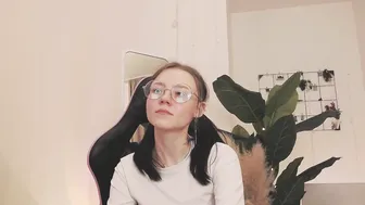annette_morris 18 stream