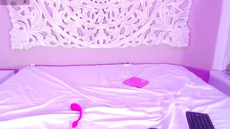 Petite_luxury video chat porn (10/08/2025)