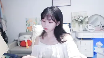 Candy8998 cute 10/09/2025