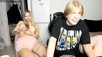 Streis_mua blonde amateur cam video