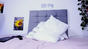 Ladysexy_hot19 (10/09/2025) webcam