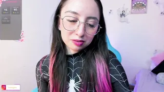 Julieta_shelby chat porn (10-09-2025)