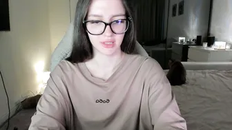 sonia_moon_ teen porn cam video