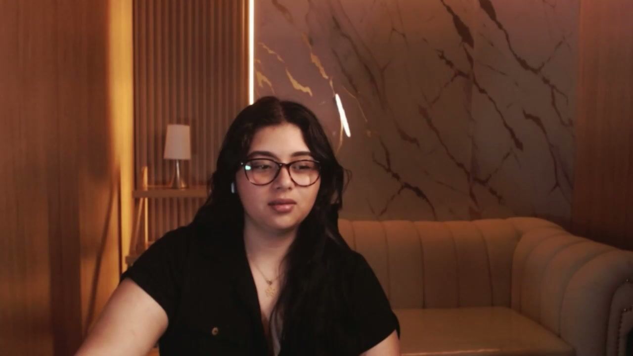 mia_hot_tf 09-Oct-25 bigtits