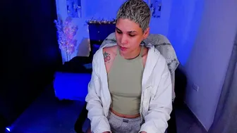 Laura_r23 naked hot amateur video