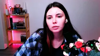 peachybabe__ shy nude
