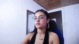 Sofiaasexy19 squirt video cam porn