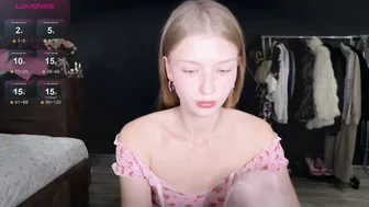 gogo1332 skinny cam show