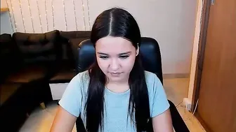 Sarai_mv1 amateur webcam video (10-09-2025)