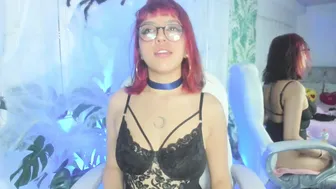 Cute_hollywood webcam 10-Oct-25