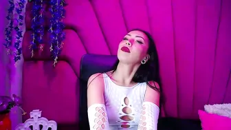 natalia_pinkk 10/10/2025