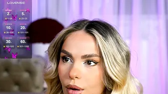 Chloevelvet webcam show - 10 October 2025