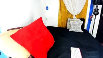 sarahjey webcam video (10-10-2025)