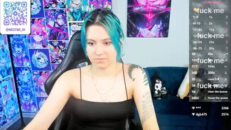 Chloebloss0m cum (10/10/2025)