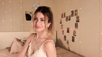 Holayoula chat cam sex - (10/10/2025)