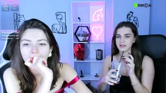 kitniss_dreamy lesbian sex cam chat