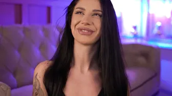 Arinarhodes (10/10/2025) nude cam