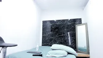 mackenzie_23 tomboy amateur live cam video