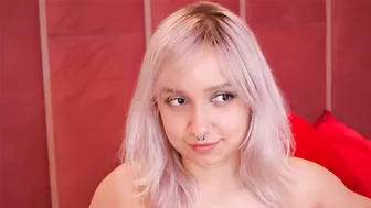 coralinesky recorded nude video 247094