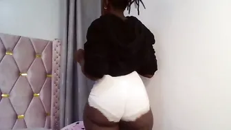 shillah024 11-Oct-2025 twerk