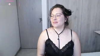 may_bloom live cam show 11 October 2025