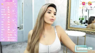 bella_posh 11 October 2025