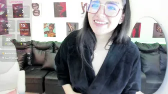 iam_sammy_01 11-Oct-25 webcam show