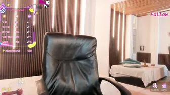 victoria_mooree (10/11/2025)