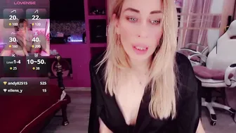 nicole_g0ld_ cum cam sex chat