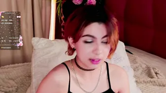 Narcissaflame feet - (10/12/2025)