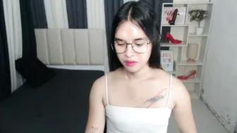 Xxbigcockchloexx asian sex cam chat