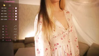 elizabethennals naked 10-12-2025