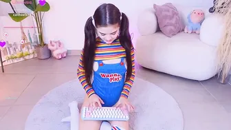violetssweet squirt - (10/12/2025)