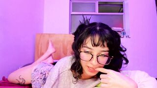 petitee_lunna naked 04/11/2025