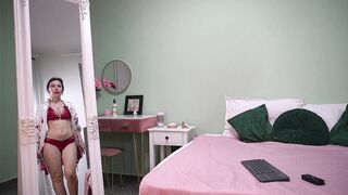 Haileymoon85 camvideo (04-11-2025)